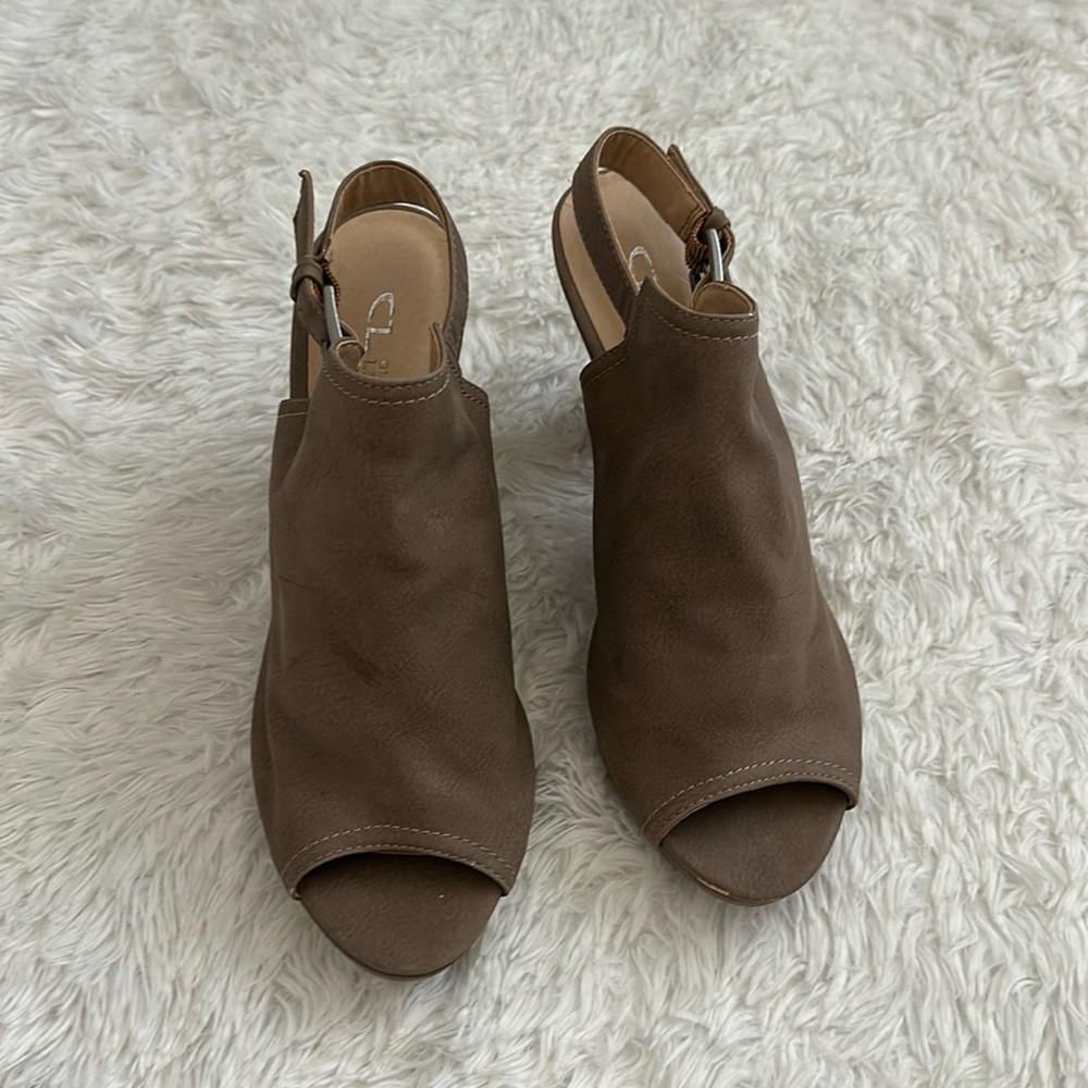 CL by laundry booties